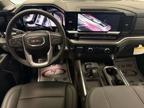 New 2026 GMC Sierra 1500 SLT w/ SLT Premium Plus Package AWD/4WD image 16