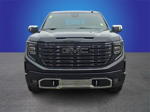Used 2025 GMC Sierra 1500 Denali Ultimate image 2
