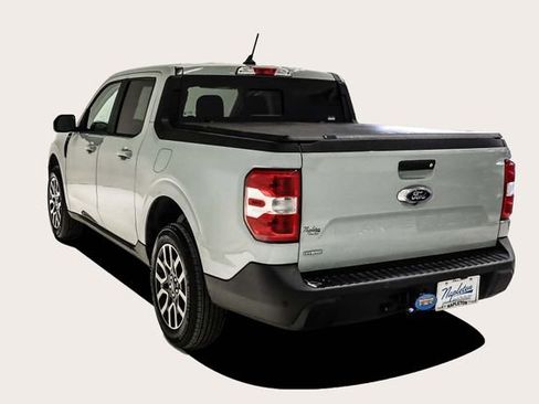 Used 2024 Ford Maverick Lariat image 8