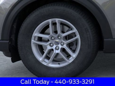 New 2026 Ford Explorer Active image 20