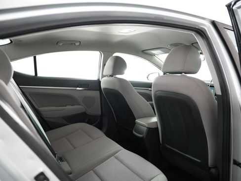 Used 2019 Hyundai Elantra SEL FWD image 35