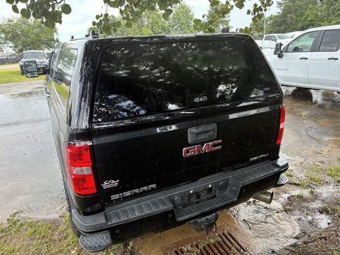 Used 2017 GMC Sierra 3500 Denali w/ Duramax Plus Package AWD/4WD image 7