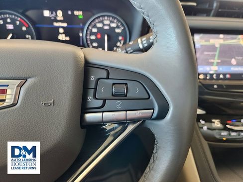 Used 2024 Cadillac XT6 Premium Luxury w/ Technology Package image 38