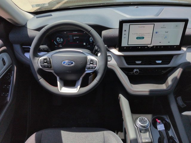 New 2026 Ford Explorer Active RWD image 16