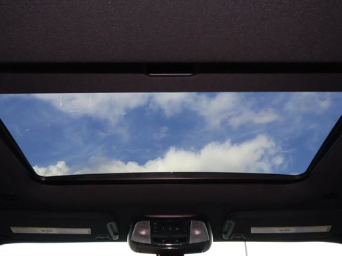 Used 2021 Dodge Charger Scat Pack image 12