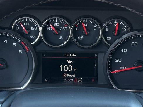 Used 2021 Chevrolet Tahoe LT w/ Rear Media and Nav Package image 15