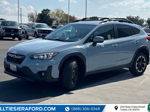 Used 2023 Subaru Crosstrek 2.0i Premium w/ Popular Package #4 image 6