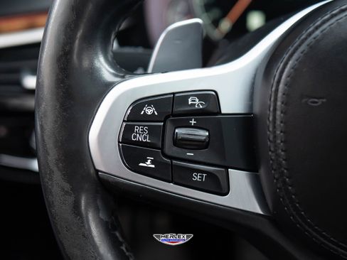 Used 2018 BMW 540i xDrive xDrive M-Sport w/ M Sport Package image 24