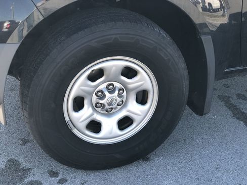 Used 2019 Nissan Frontier S image 2