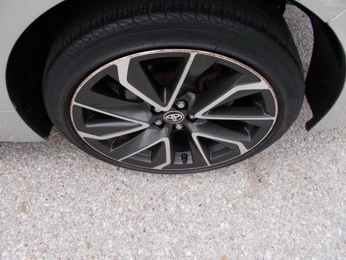 Used 2022 Toyota Corolla SE FWD image 16