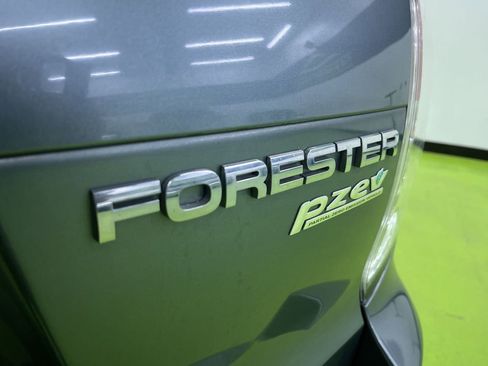 Used 2010 Subaru Forester 2.5X Premium image 15