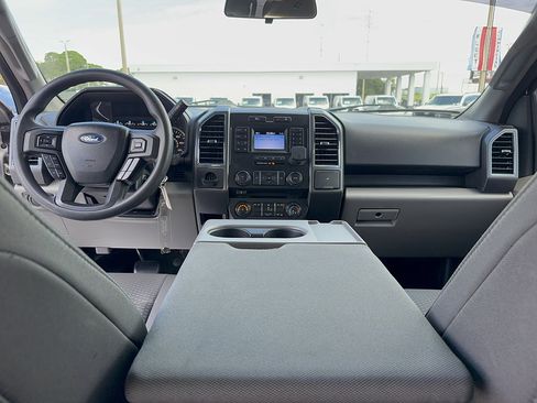 Certified 2018 Ford F150 XLT RWD image 28