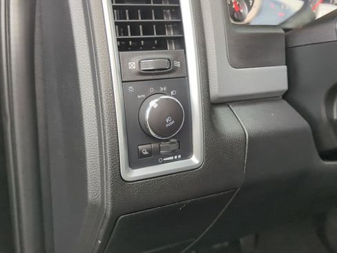 Used 2017 RAM 3500 Big Horn w/ Sport Appearance Group image 15