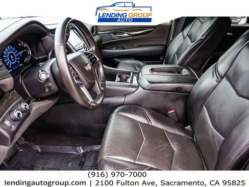 Used 2016 Cadillac Escalade ESV Platinum image 20