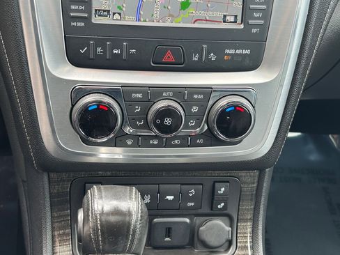 Used 2016 GMC Acadia SLT w/ Open Road Package AWD/4WD image 23