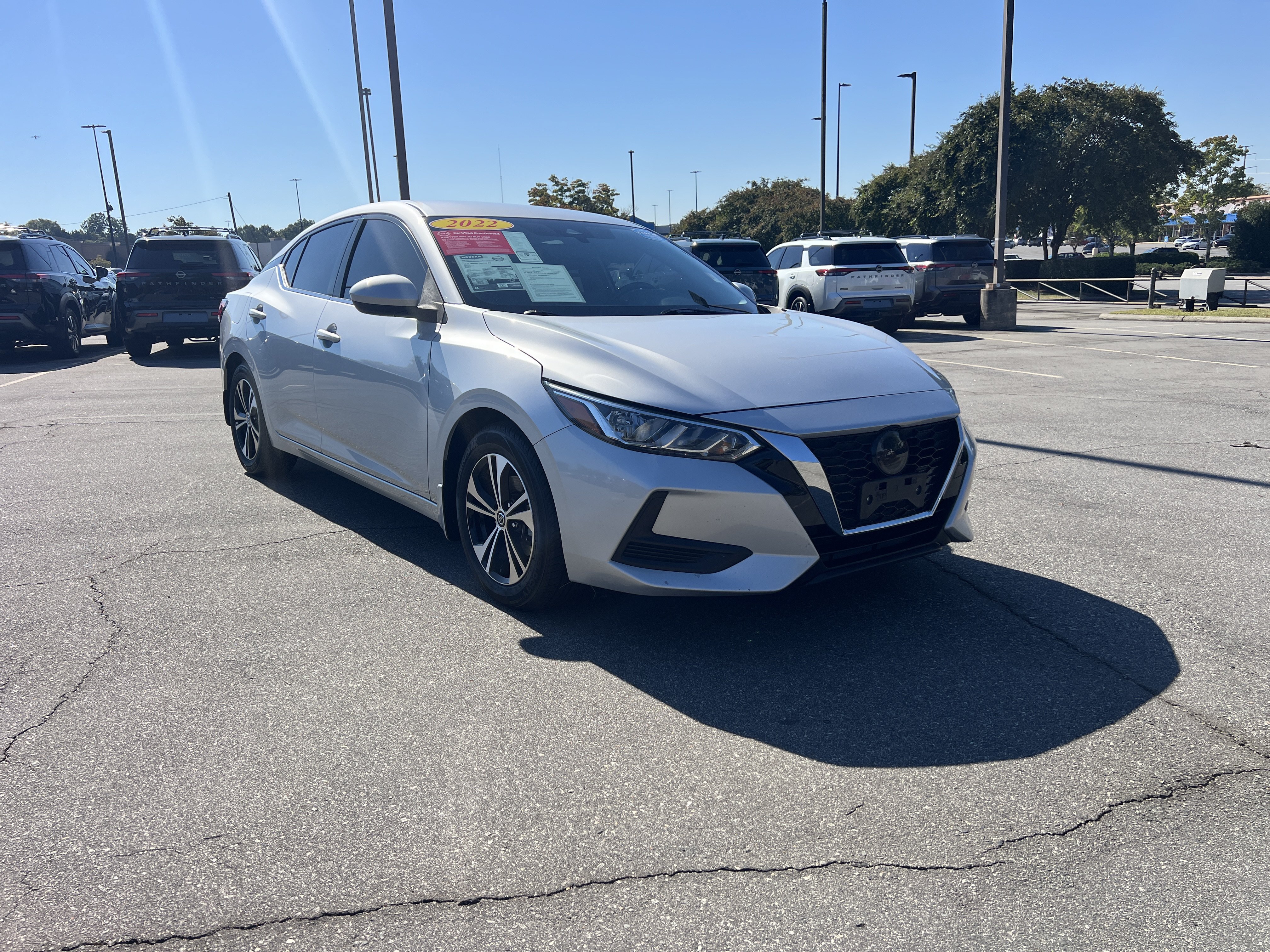 Used 2022 Nissan Sentra SV FWD image 3
