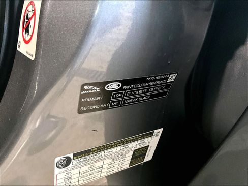 Used 2023 Land Rover Range Rover Evoque R-Dynamic S image 35