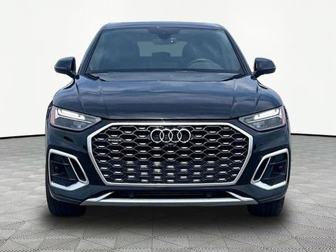 Used 2023 Audi Q5 2.0T Premium Plus w/ Premium Plus Package AWD/4WD image 3