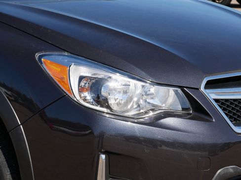 Used 2016 Subaru Crosstrek 2.0i Limited image 16