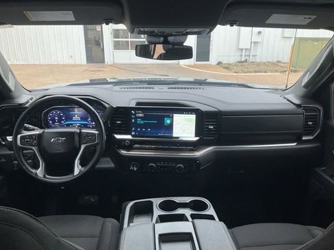 Used 2024 Chevrolet Silverado 1500 RST AWD/4WD image 4