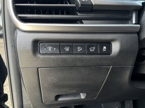 Used 2024 Kia Telluride EX X-Line image 13