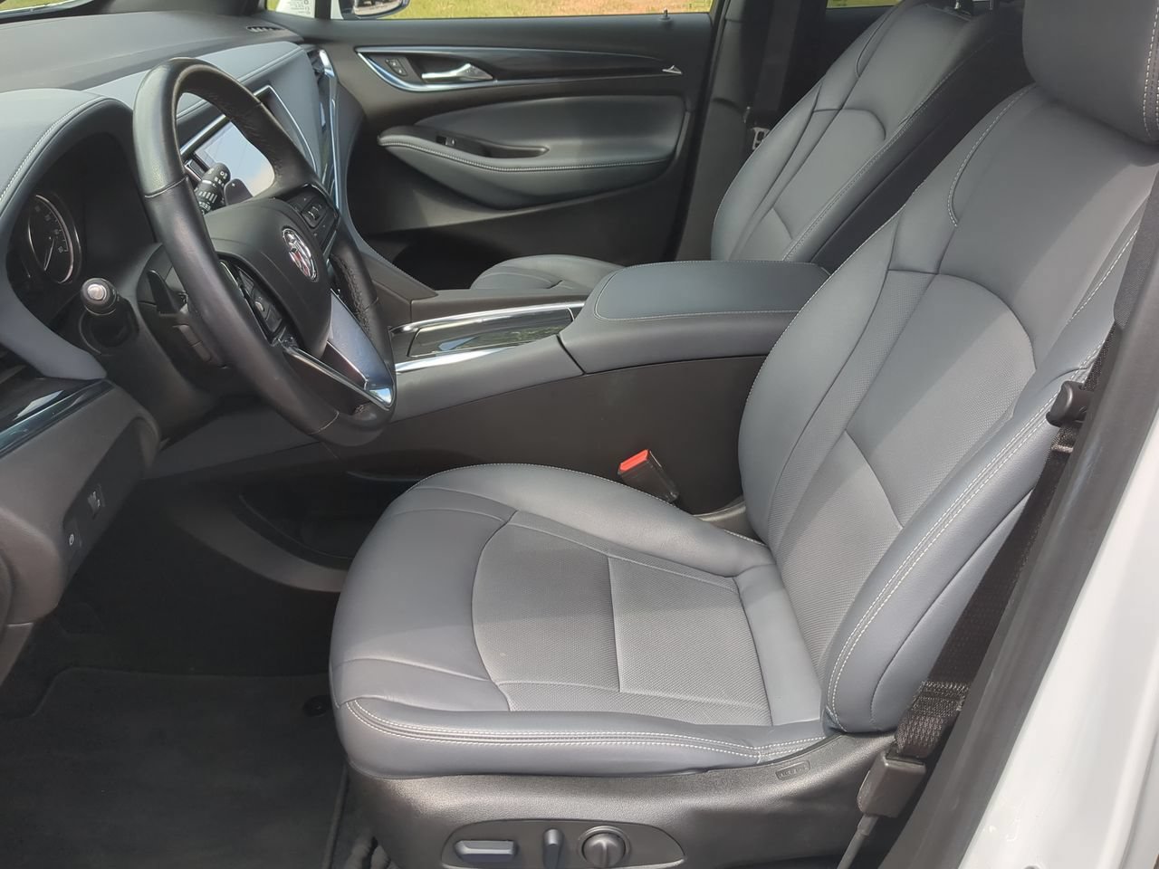 Used 2024 Buick Enclave Essence w/ Trailering Package, 5000 lbs. FWD image 20