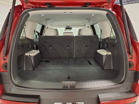 Used 2025 Hyundai Santa Fe SEL FWD image 26