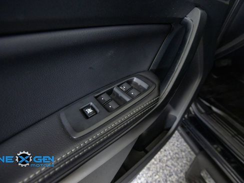 Used 2023 Ford Ranger Lariat w/ Tremor Off-Road Package AWD/4WD image 12