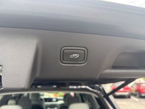 Used 2024 Hyundai Palisade SEL AWD/4WD image 45