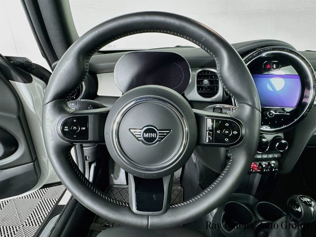 Used 2024 MINI Cooper S FWD image 11