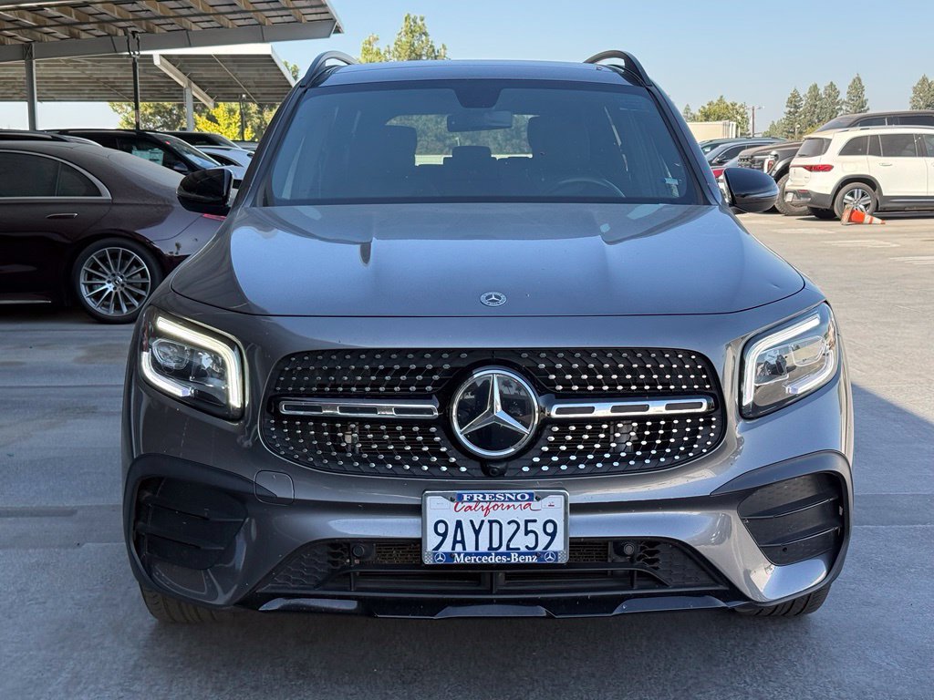 Used 2022 Mercedes-Benz GLB 250 image 3