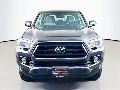 Used 2020 Toyota Tacoma SR5 image 4