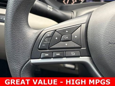 Used 2022 Nissan Altima 2.5 SV FWD image 20