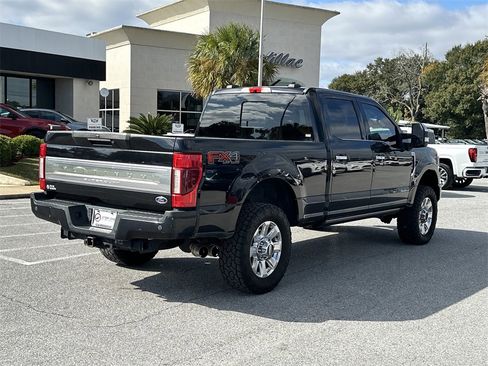 Used 2020 Ford F250 Platinum w/ FX4 Off-Road Package image 7