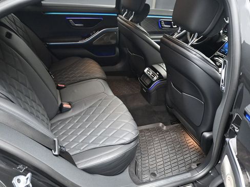 Used 2023 Mercedes-Benz S 580 4MATIC Sedan image 10