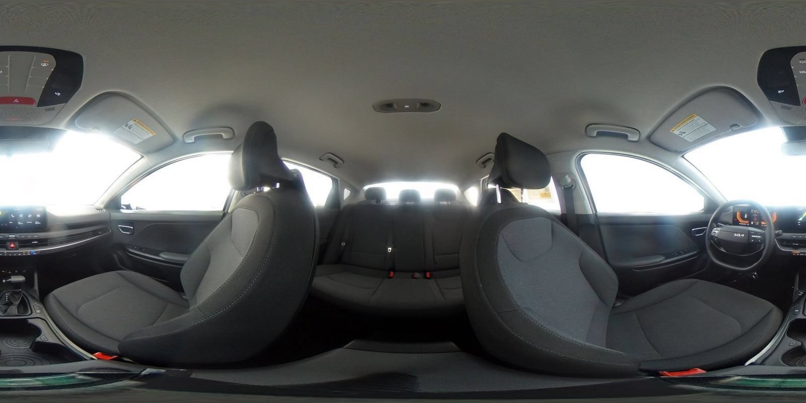 Used 2025 Kia K4 FWD image 44