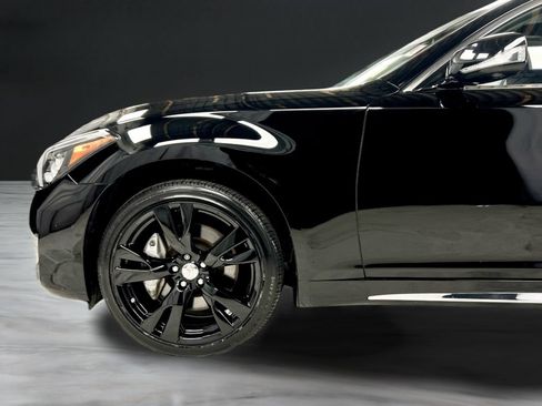 Used 2019 INFINITI Q70 L 5.6 AWD/4WD image 39