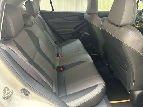 Used 2022 Subaru Crosstrek 2.5i Sport w/ Moonroof Package AWD/4WD image 21