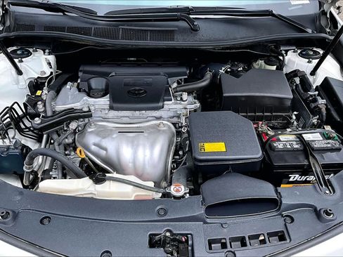 Used 2014 Toyota Camry SE FWD image 31