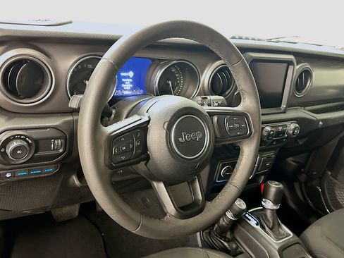 Used 2023 Jeep Wrangler Unlimited w/ 8.4" Radio Group AWD/4WD image 18