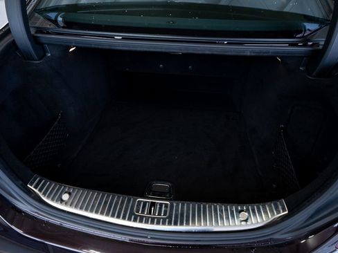 Used 2019 Mercedes-Benz S 560 4MATIC Sedan image 50