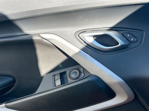 Used 2022 Chevrolet Camaro SS image 18