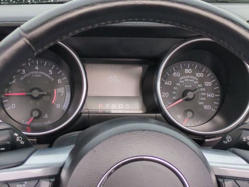 Used 2018 Ford Mustang EcoBoost w/ Equipment Group 101A image 32