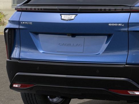 New 2026 Cadillac Lyriq Sport w/ LPO, Floor Liner Package AWD/4WD image 14