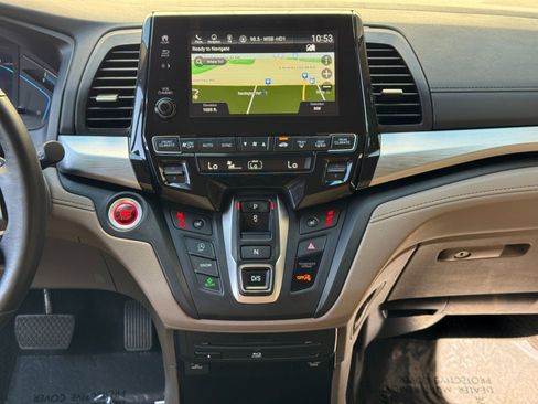 Used 2020 Honda Odyssey Touring image 24