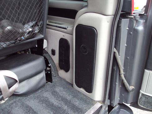 Used 2014 Chevrolet Express 1500 AWD image 11