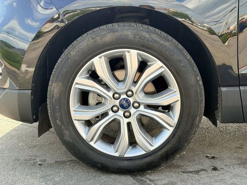 Used 2019 Ford Edge Titanium w/ Cargo Accessory Package FWD image 24