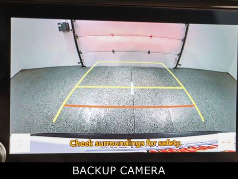 Used 2024 Toyota RAV4 XLE w/ Convenience Package FWD image 20