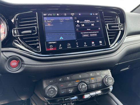 Used 2025 Dodge Durango SRT Hellcat w/ Black Package image 25