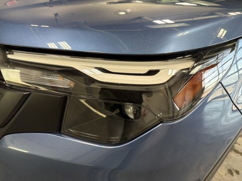 Used 2025 Subaru Forester image 16